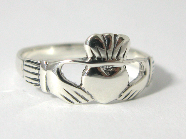 Bague Claddagh