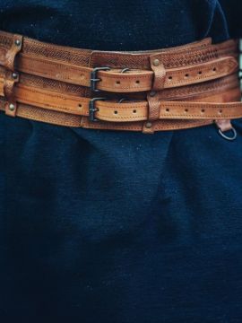 Ceinture Viking avec gaufrage brun foncé