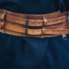 Ceinture Viking avec gaufrage brun foncé