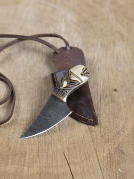 Pendentif petit couteau avec lame damassée