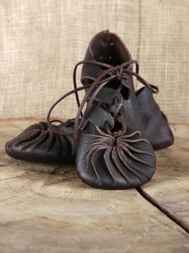 Ballerines médiévales pour enfant en marron 33/34