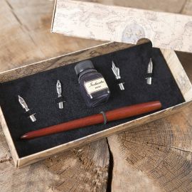 Coffret porte-plumes avec 5 plumes