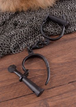 Menottes à chaînes médiévales avec clé