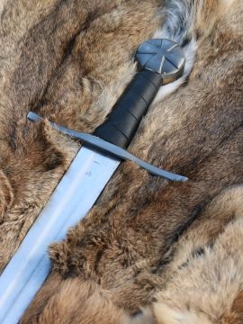Épée gothique à une main, adaptée au combat