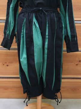 Culotte lansquenet Morold noir- vert
