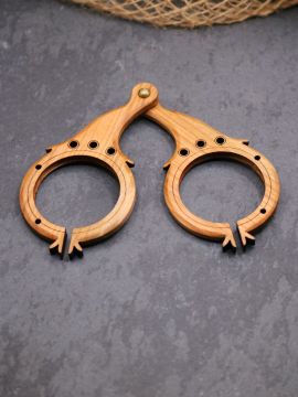 Monture de lunettes en bois de la fin du Moyen Âge