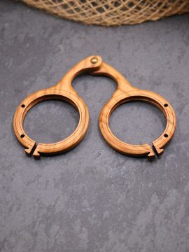 Monture de lunettes en bois XVe siècle