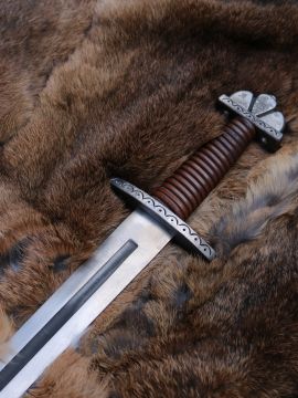 Épée Viking avec pommeau nuage SK-A