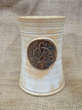 Mug en céramique avec motif Noeud Celtique, en blanc