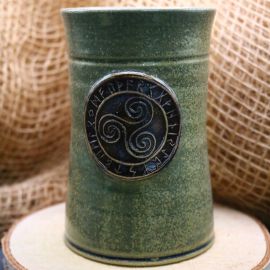 Mug en céramique Triskel, en vert