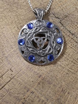 Pendentif en argent joyau de lune