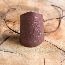 Brassards en cuir noeud celtique, en marron