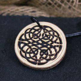 Pendentif en bois "Noeud celtique"