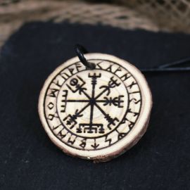 Pendentif en bois "Vegvisr"