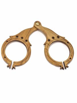 Monture de lunettes en bois de la fin du Moyen Âge