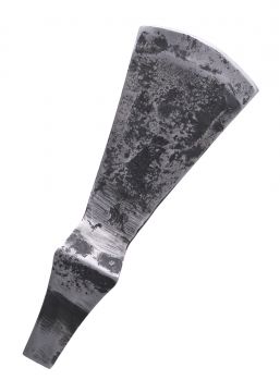 Hache marteau du début du Moyen Âge