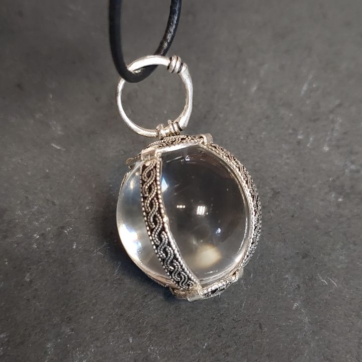 Pendentif boule plaqué argent