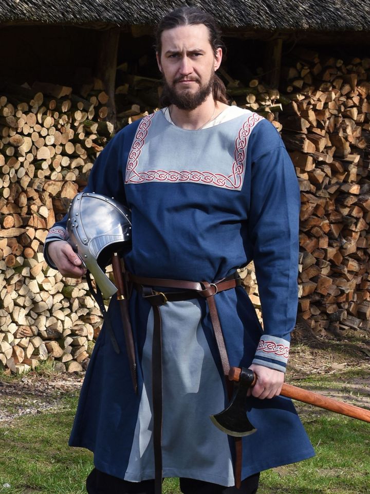 Tunique Viking avec broderies, en bleu XL