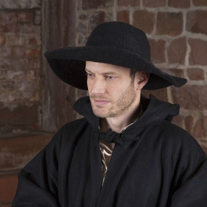 Grand chapeau en feutre