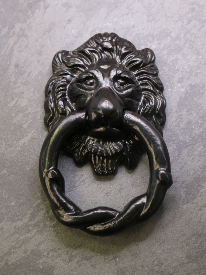 Heurtoir de porte "tête de lion"