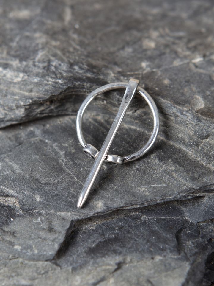 Petite broche en argent