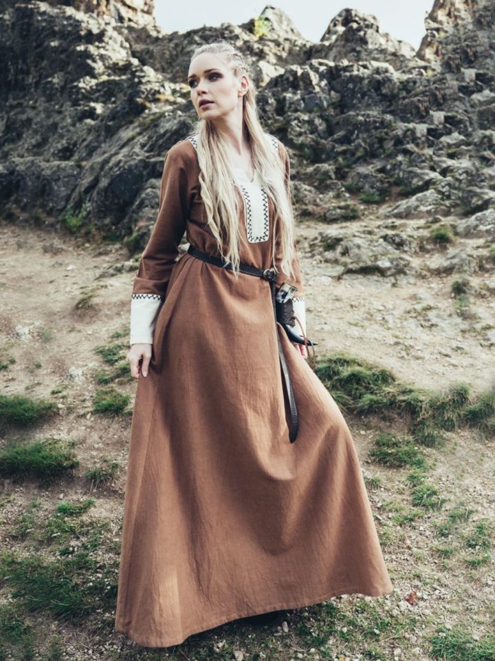 Robe viking Freya sable L