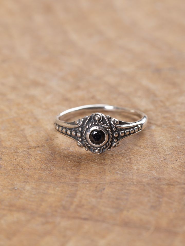 Bague Viking en argent avec pierre en zircon noire 58