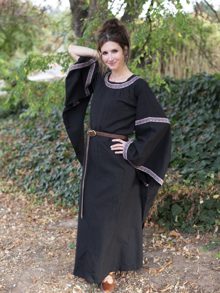 Robe Médiévale à galons, en noir