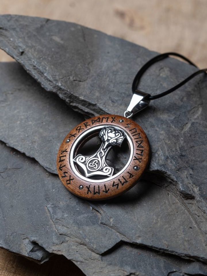 Pendentif Marteau de Thor en bois et acier inoxydable