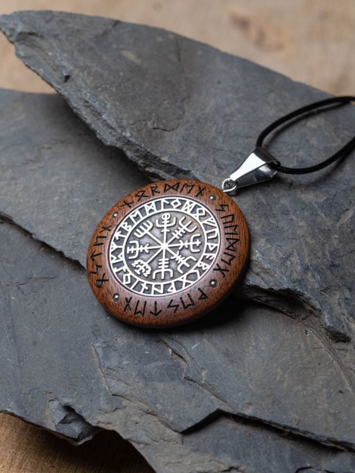 Pendentif boussole viking en bois et acier inoxydable