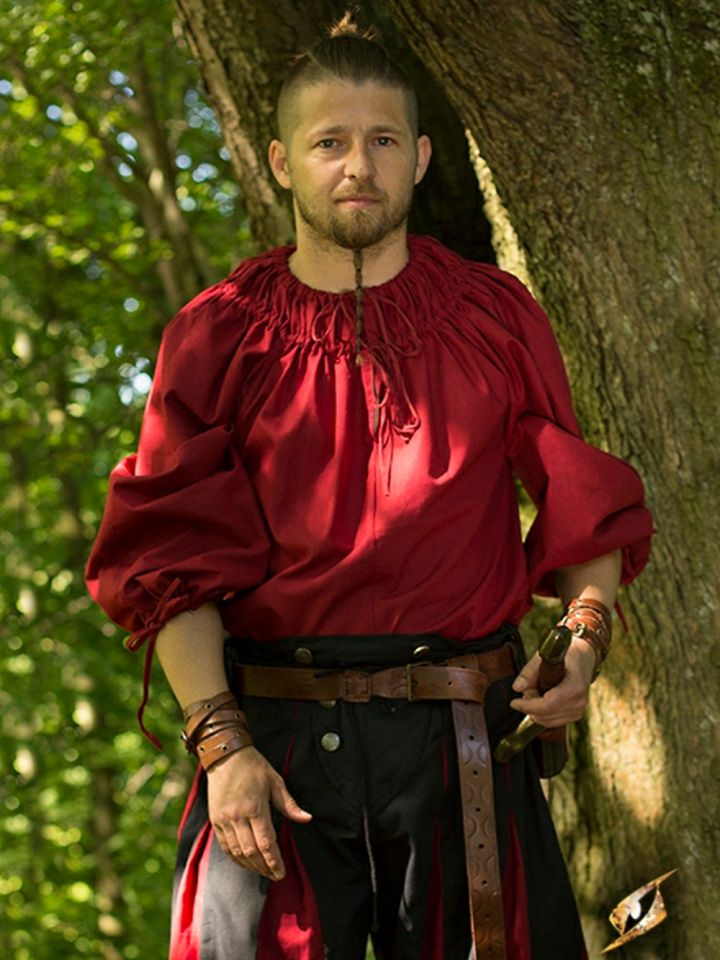 Chemise à encolure froncée en rouge