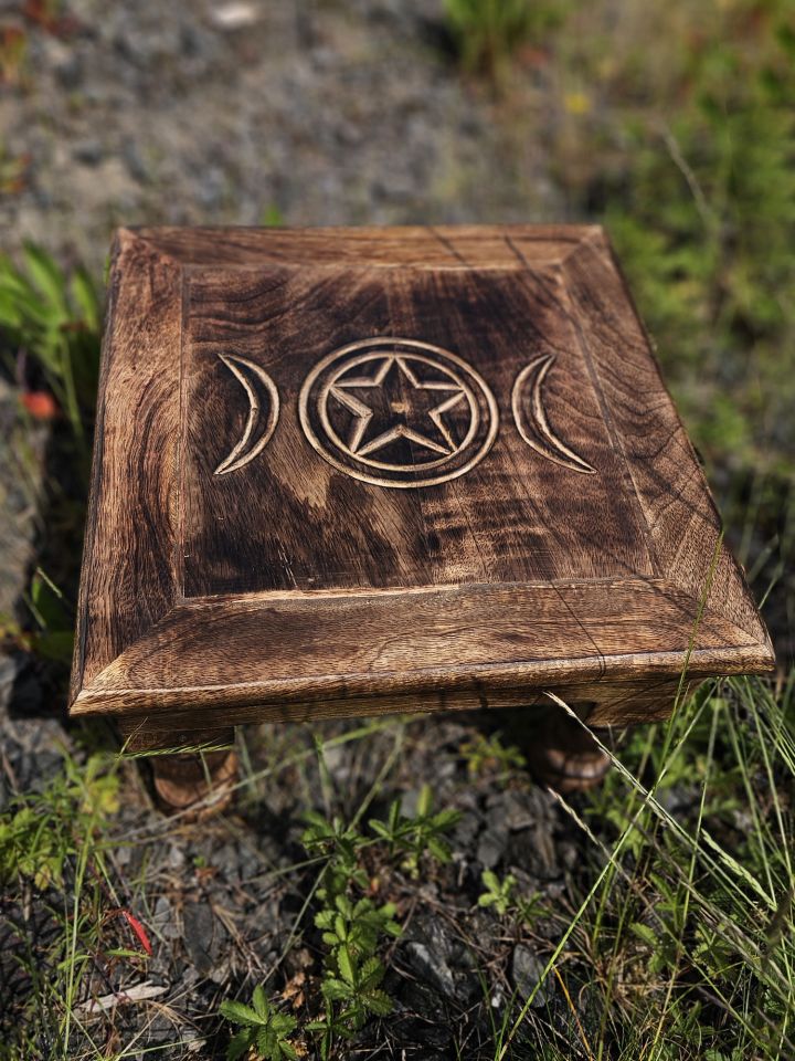 Petite table "Triple Moon" en bois de manguier