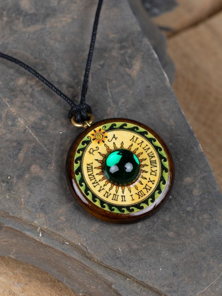 Collier Saturne en bois émeraude