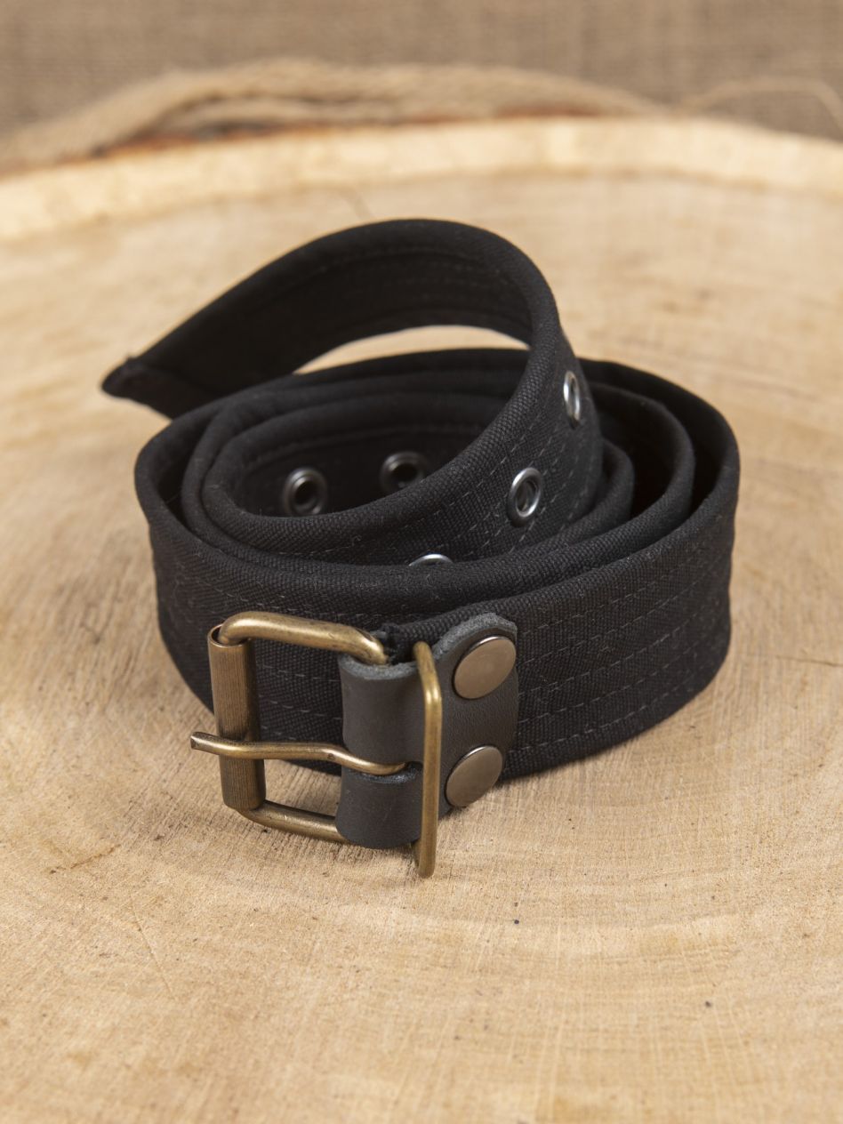 Ceinture médiévale longue et étroite en cuir