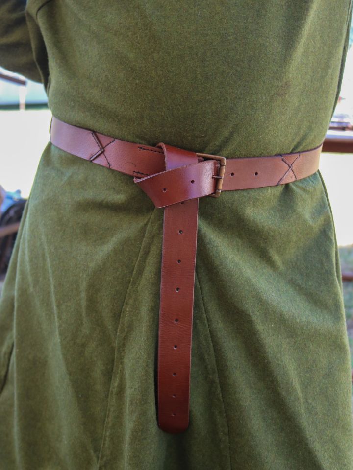 Ceinture longue avec surpiqûres marron 2
