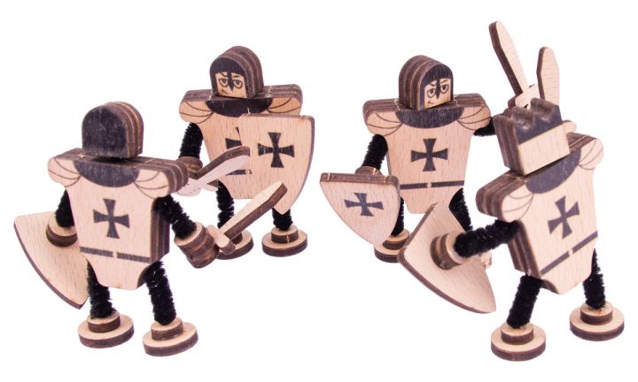 Figurines en bois 2