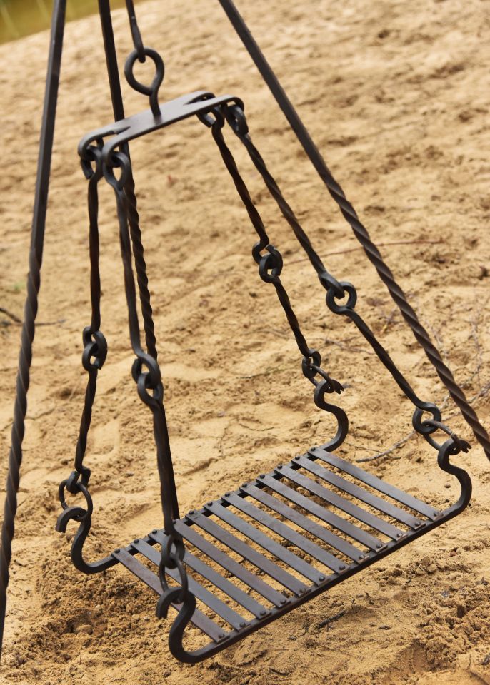 Grille pour trépied, forgée à la main 2