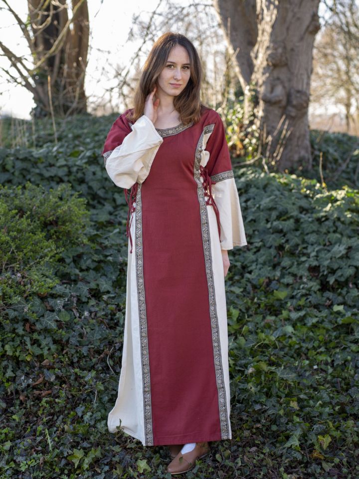 Robe médiévale bicolore à galons 2