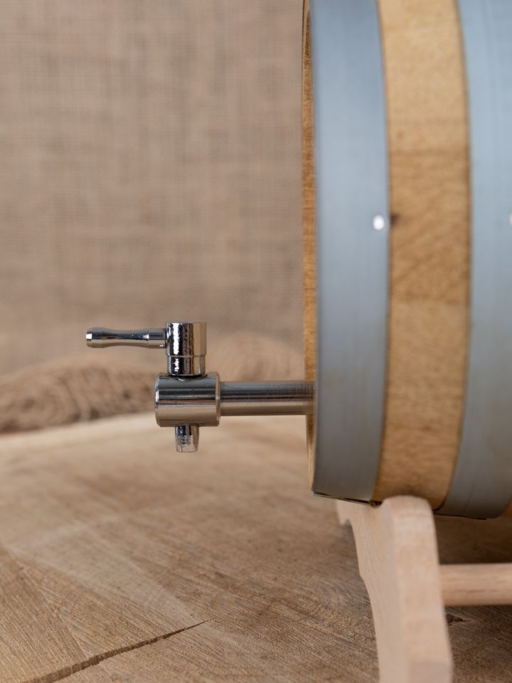 Robinet en acier inoxydable pour fût en bois 2