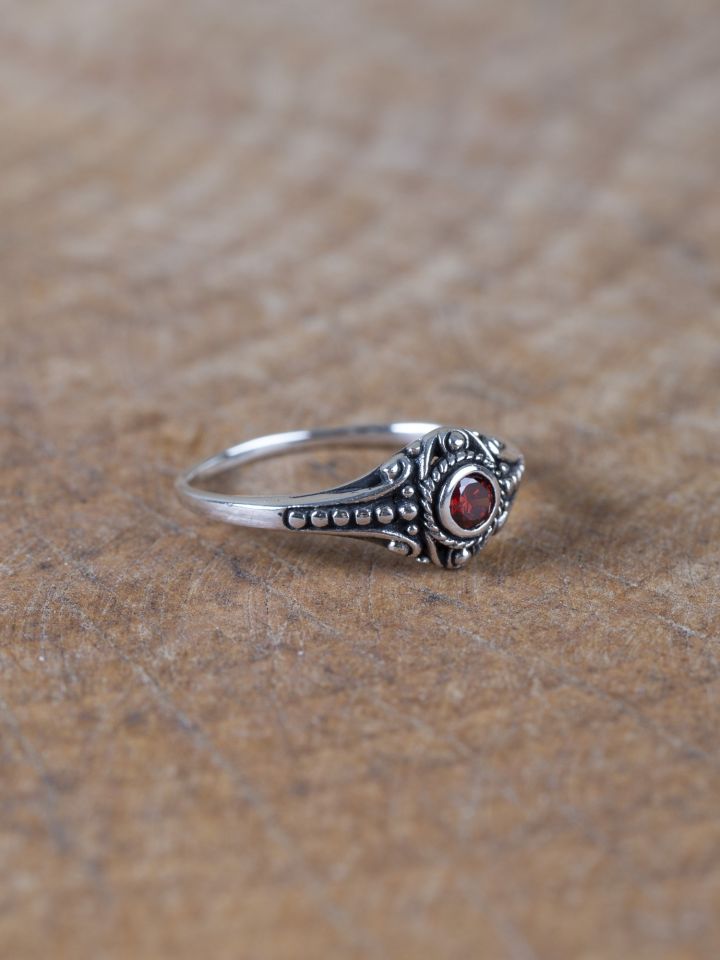 Bague Viking en argent avec pierre en zircon rouge 58 2