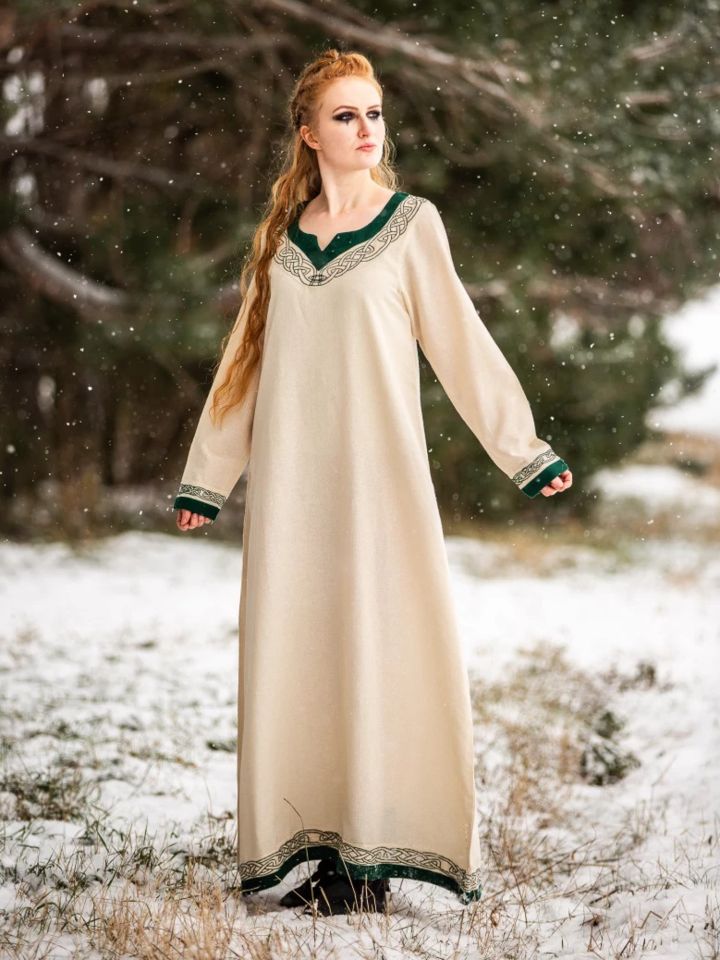 Robe viking Lagertha vert naturel 2
