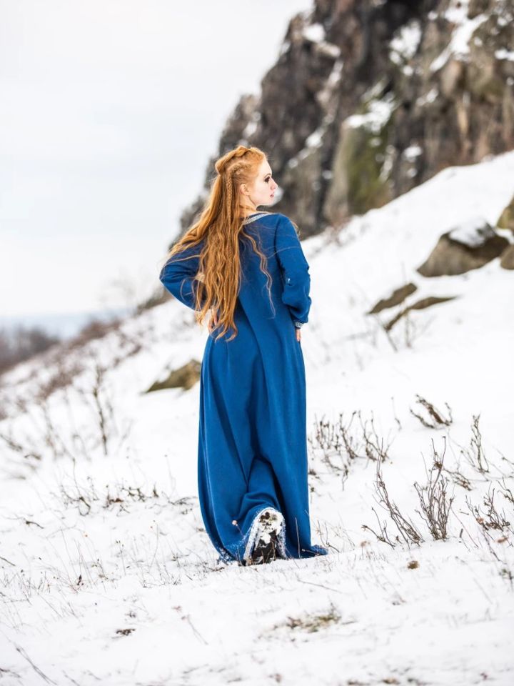 Robe viking Brigida bleue 2