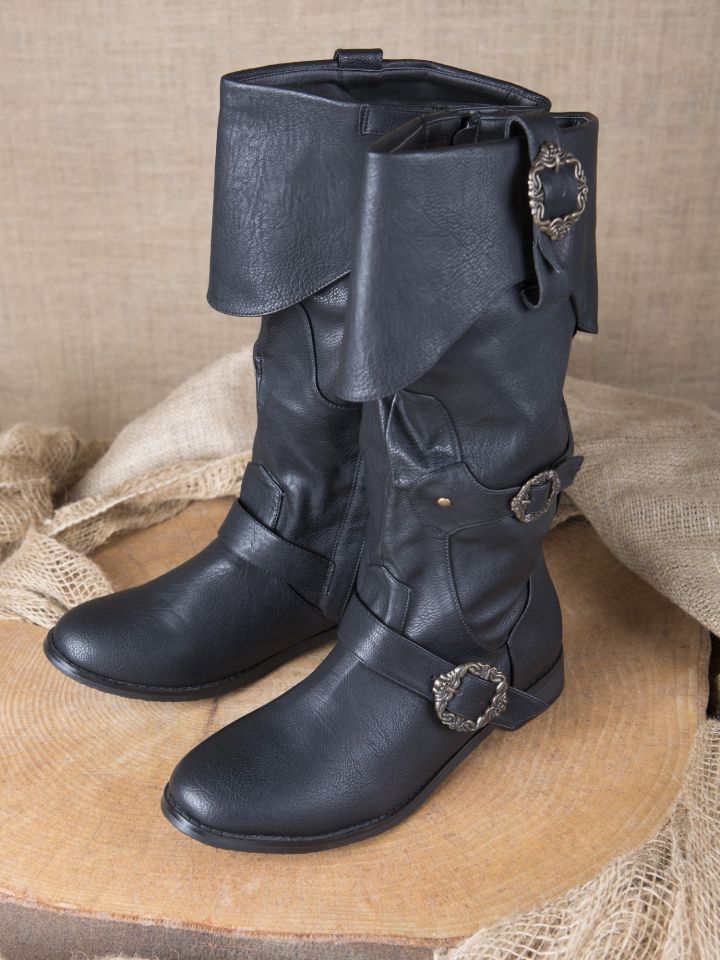 Bottes de pirates en noir 2