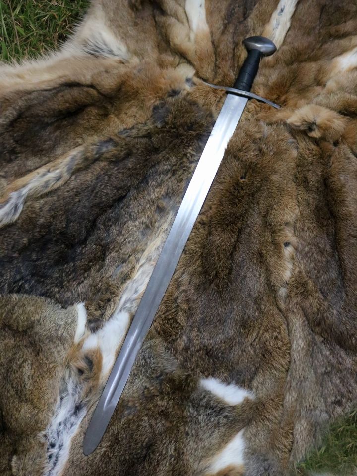 Épée début du Moyen Age 2