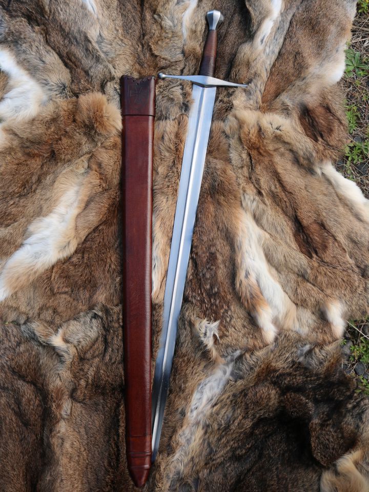 Épée médiévale allemande avec fourreau 2