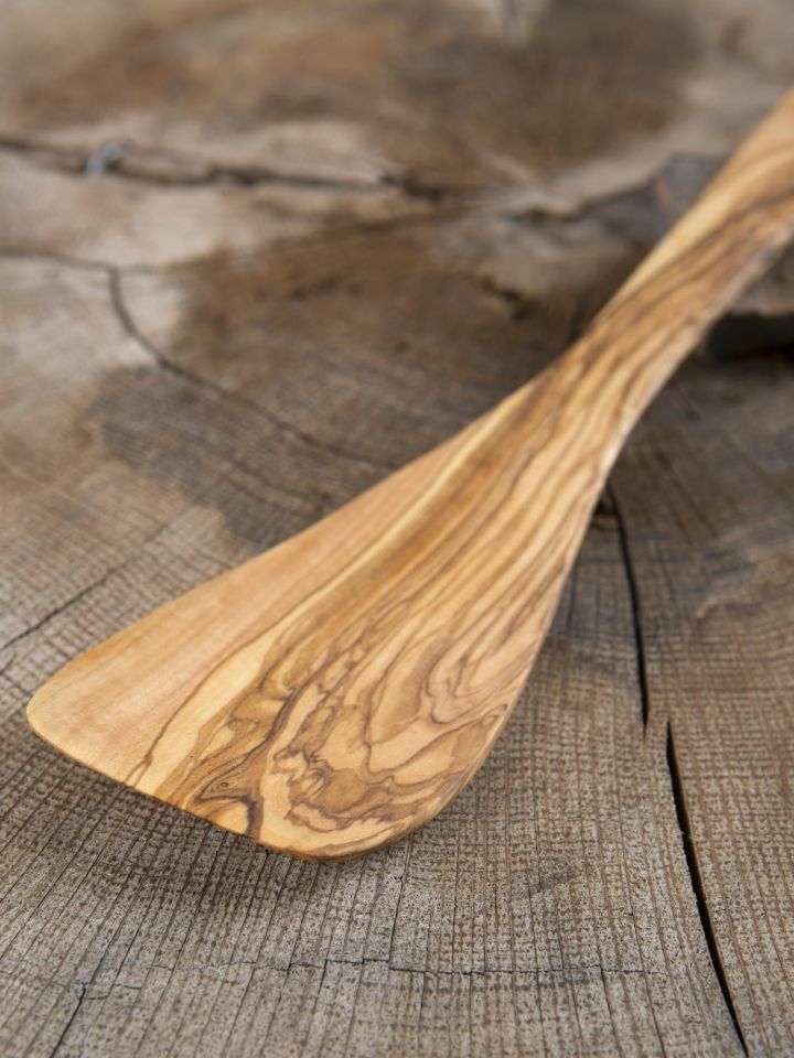 Spatule à racler en bois d'olivier - Maison Majuha