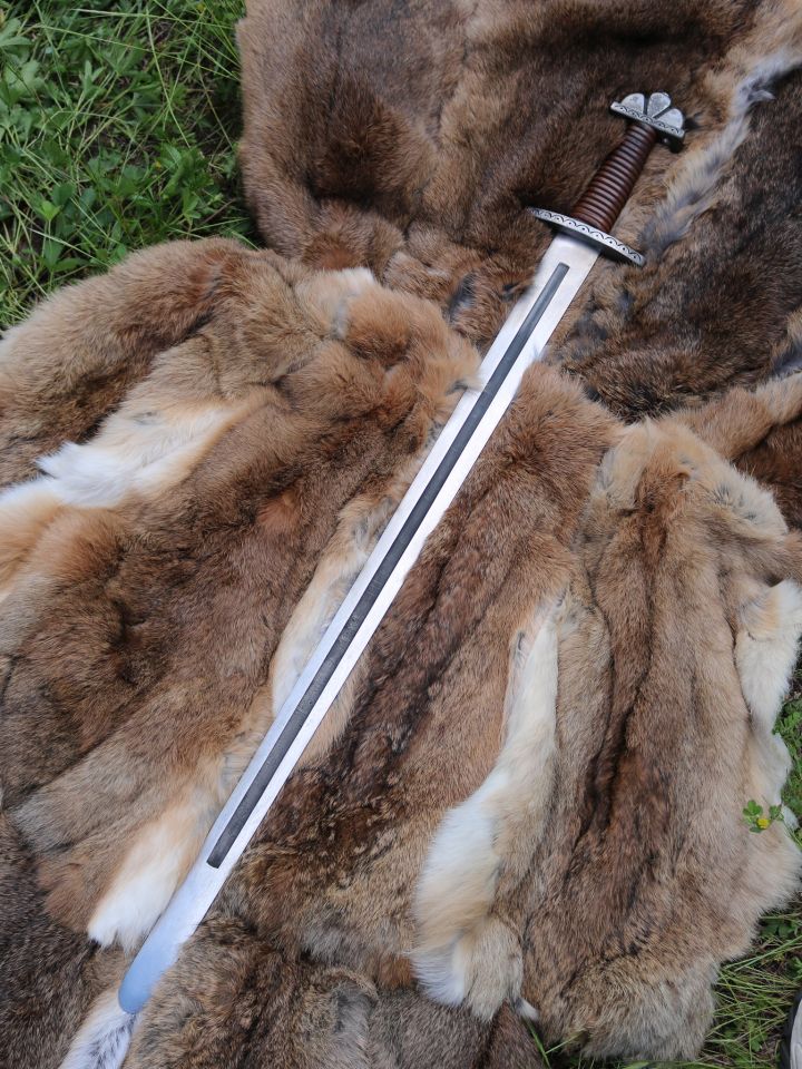 Épée Viking avec pommeau nuage SK-A 2