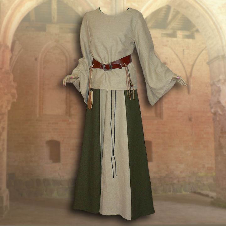 Ensemble médiéval Isabella en vert olive 2