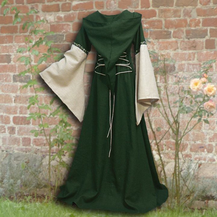 Robe médiévale Johanna à capuche en vert 2