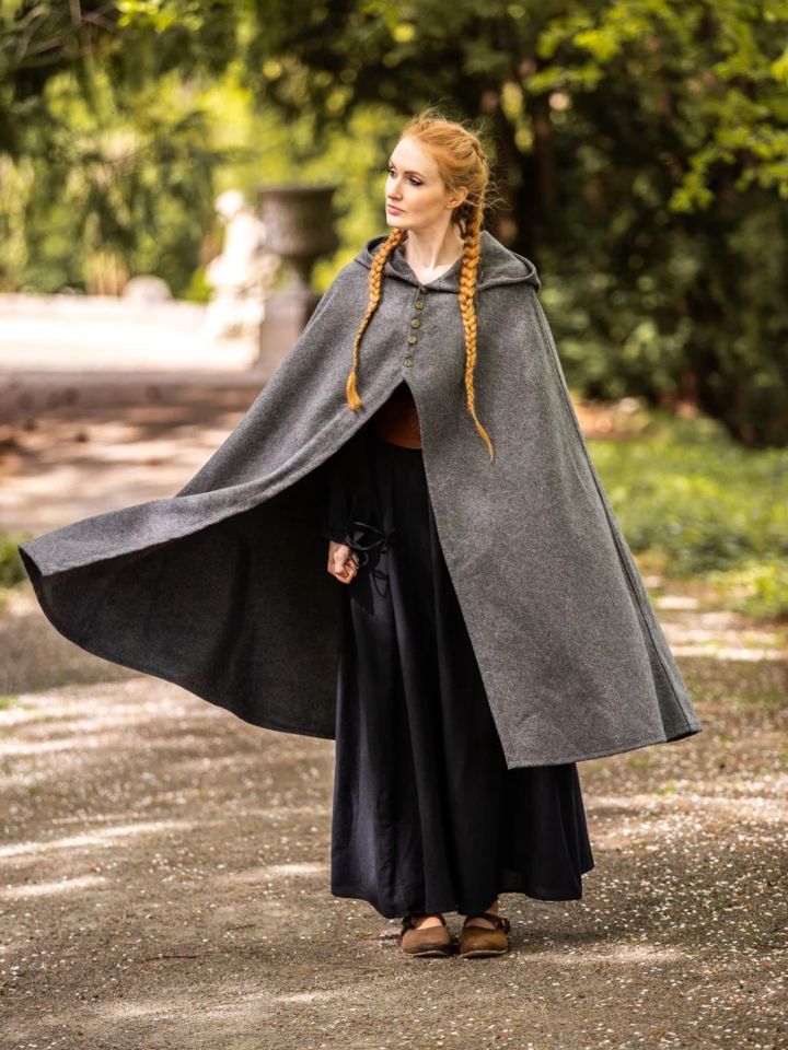 Cape avec boutons métalliques en gris 2